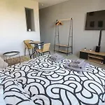 Apartment Le Republique Grand Wi-fi / Netflix *