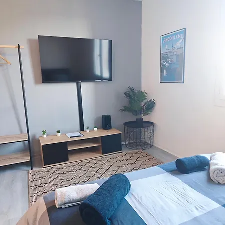 Apartment Le Republique Grand Wi-fi / Netflix